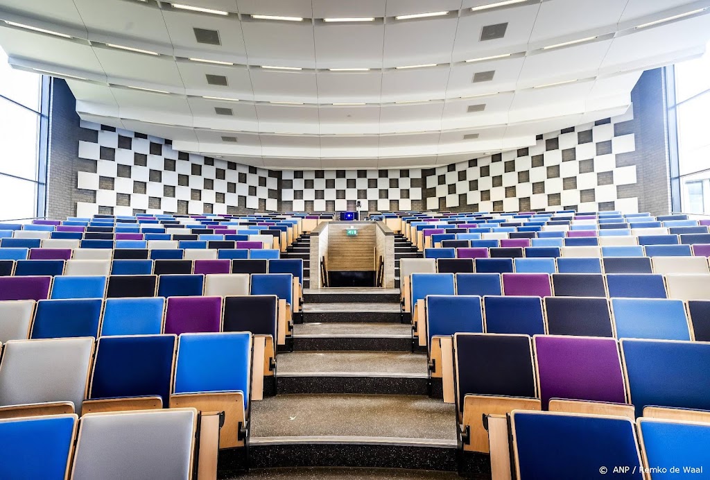Opluchting bij studentenbonden over openblijven onderwijs