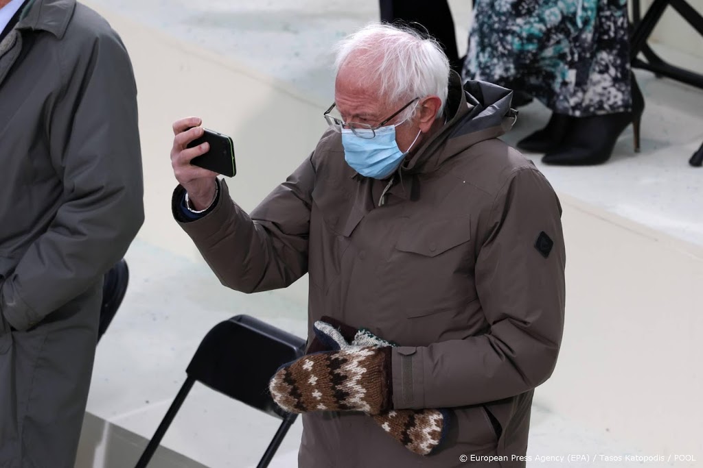 Poppetje politicus Bernie Sanders levert 40.000 dollar op