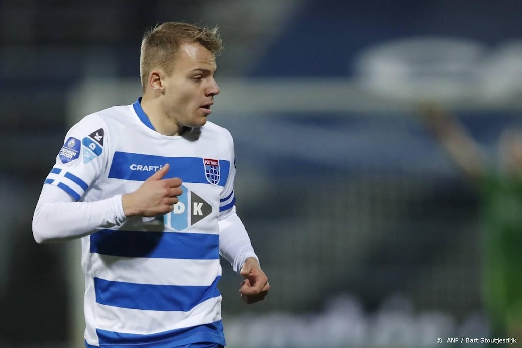 PEC Zwolle verslaat ook Werder Bremen, debuut Veerman bij Utrecht