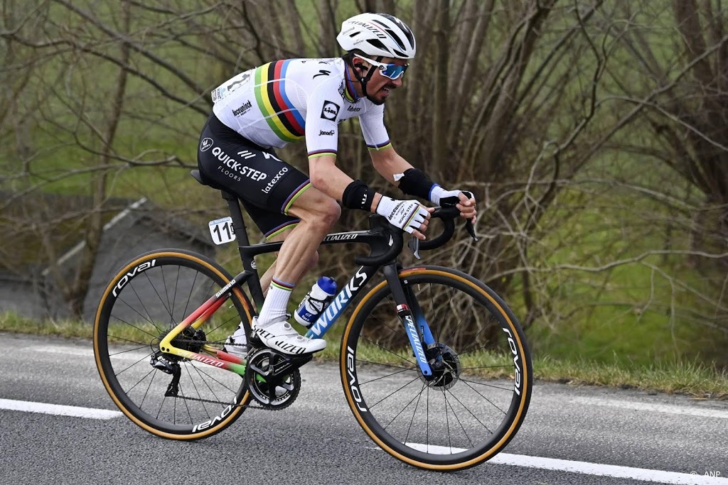 Alaphilippe voorspelde ploegmaat Ballerini de winst in de Omloop