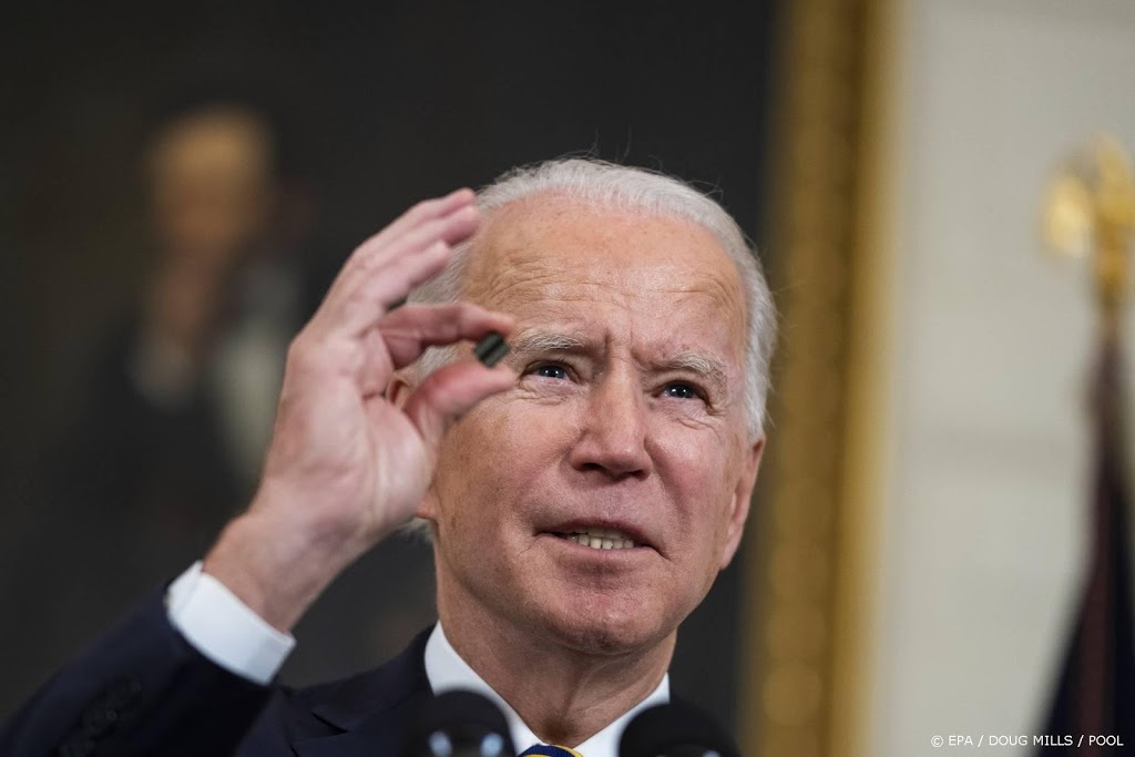 Biden roept Senaat op snel in te stemmen met coronasteunpakket