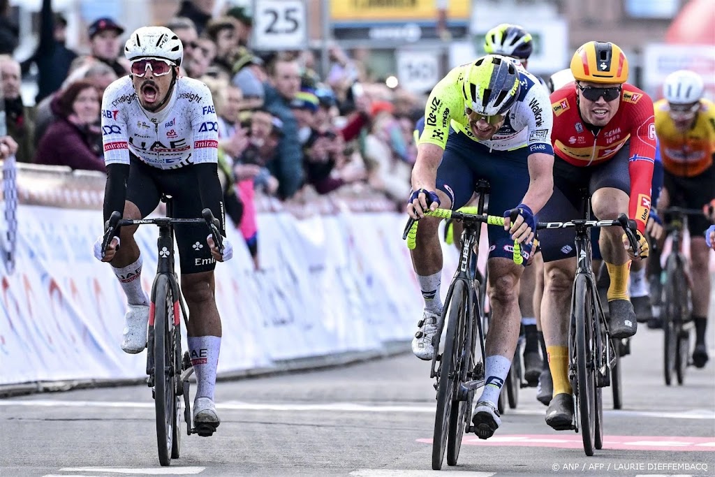 Rex wint na millimetersprint Waalse wielerkoers Le Samyn