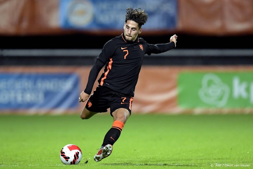 Voetballers Reis en Van Hecke vallen af bij Jong Oranje