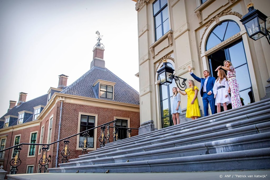Koning verheugt zich op lezen brieven van kinderen