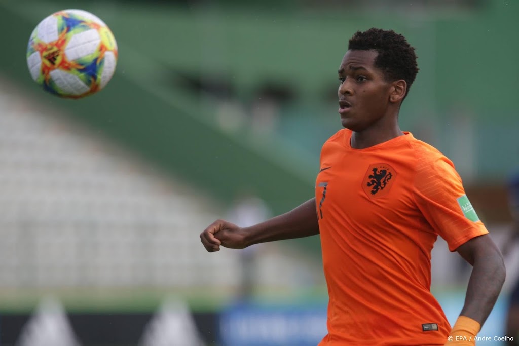 Jeugdinternational Braaf van City naar Borussia Dortmund