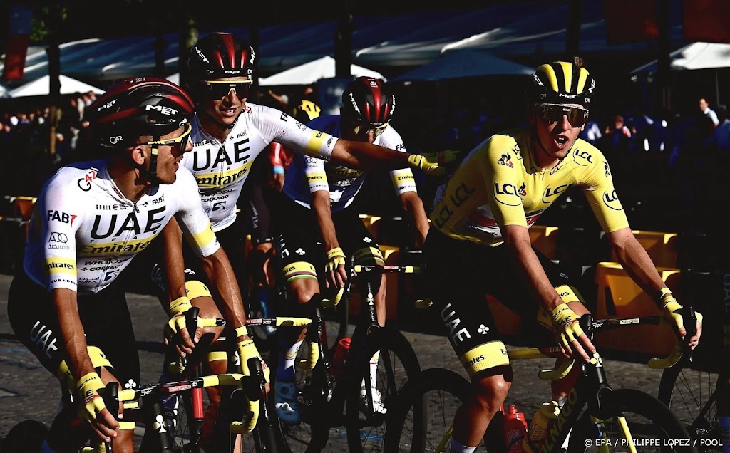 Pogacar met internationaal gezelschap naar Tour de France