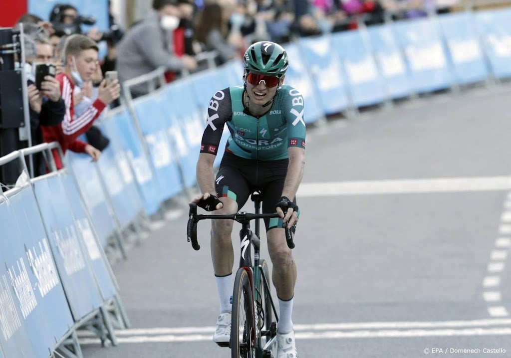 Wielerploeg Bora-hansgrohe met herstelde kopman Vlasov naar Tour