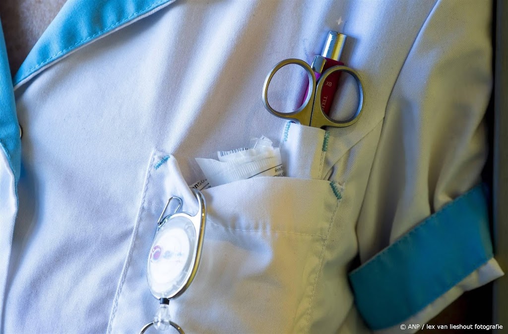 Inspecties zien onbevoegde zorgverleners, risico voor veiligheid