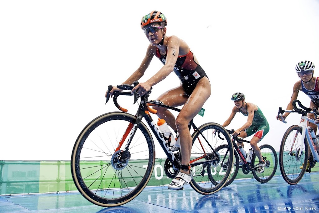 Triatlete Klamer 'neigt naar doorgaan' tot Parijs 2024