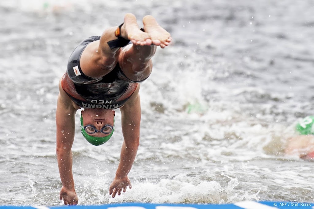 Triatlete Kingma met startnummer 1 naar plaats 11: balen