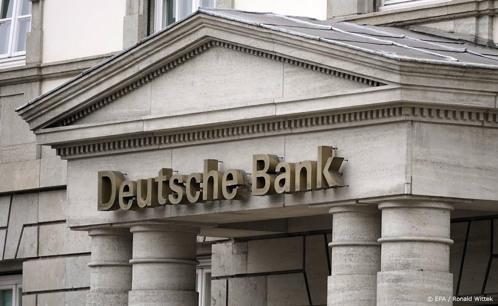 Deutsche Bank moet kostendoelstelling loslaten