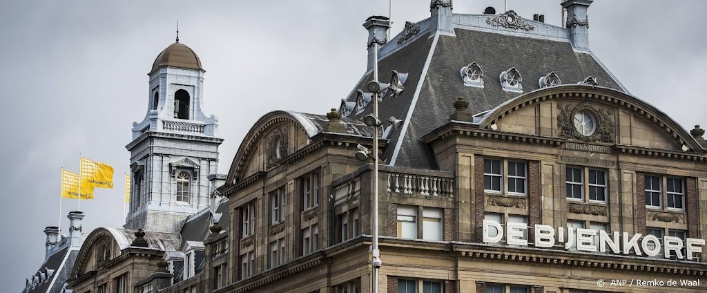 De Bijenkorf paar avonden eerder dicht om zomers personeelsgebrek