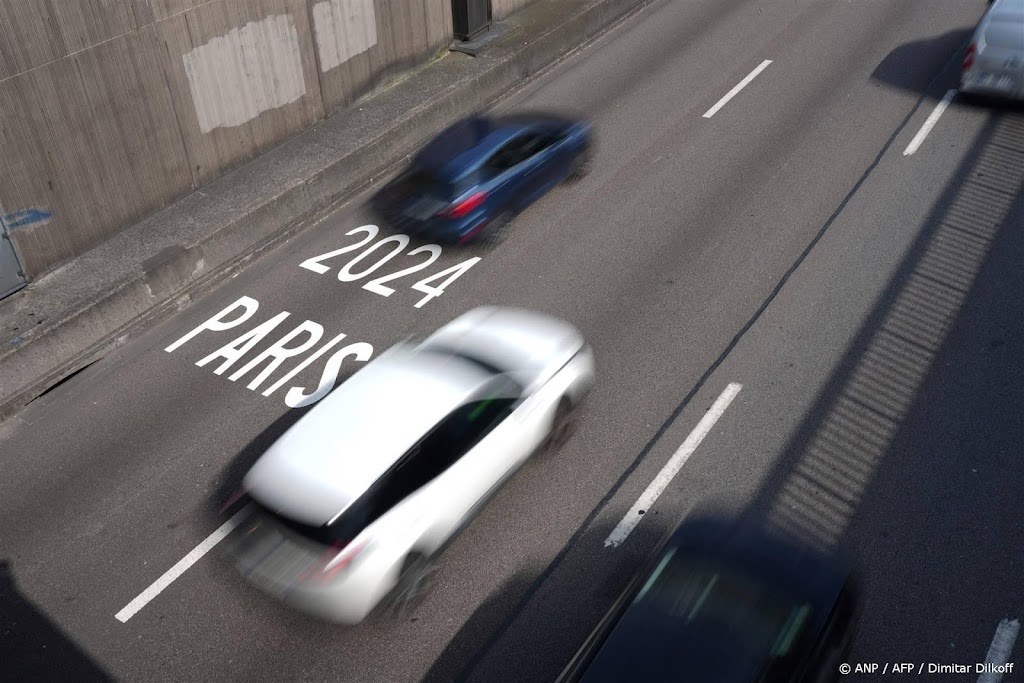 Wegen rond Parijs nog relatief rustig, elders wel files