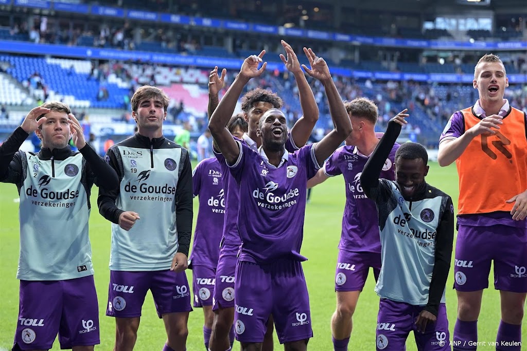 Sparta koploper Eredivisie na overwinning bij sc Heerenveen