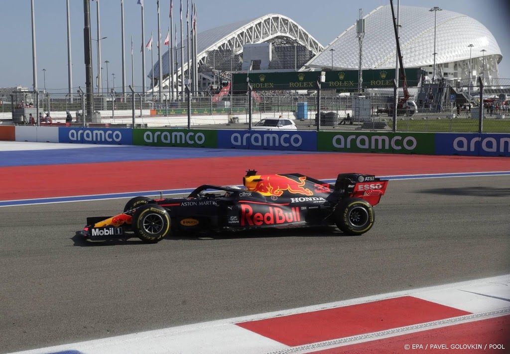 Verstappen herstelt zich met tweede plaats in Grote Prijs Rusland