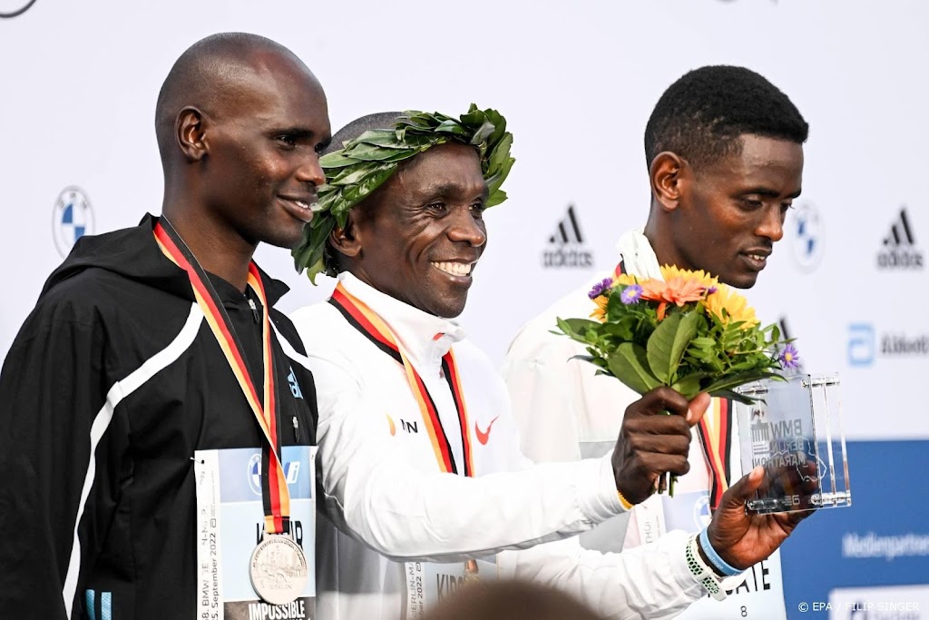 Kipchoge naar marathon Londen, maar niet om te lopen