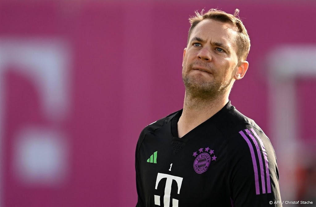 Neuer na ruim tien maanden terug in doel van Bayern