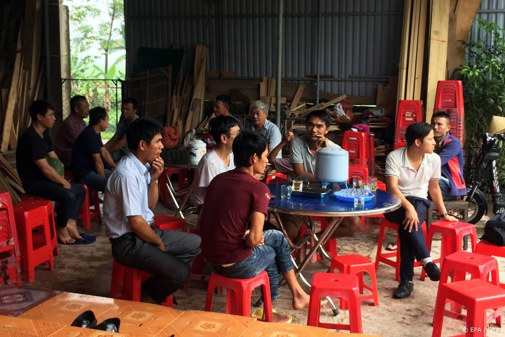 Eerste lichamen koeltruck terug in Vietnam