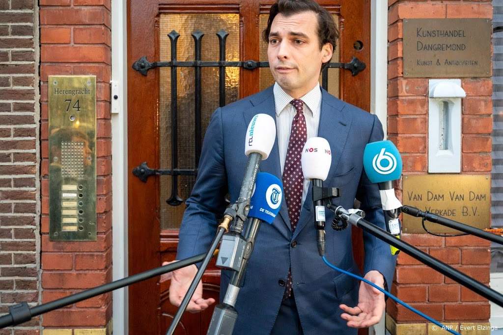 FVD zakt virtueel naar drie zetels in peiling Maurice de Hond