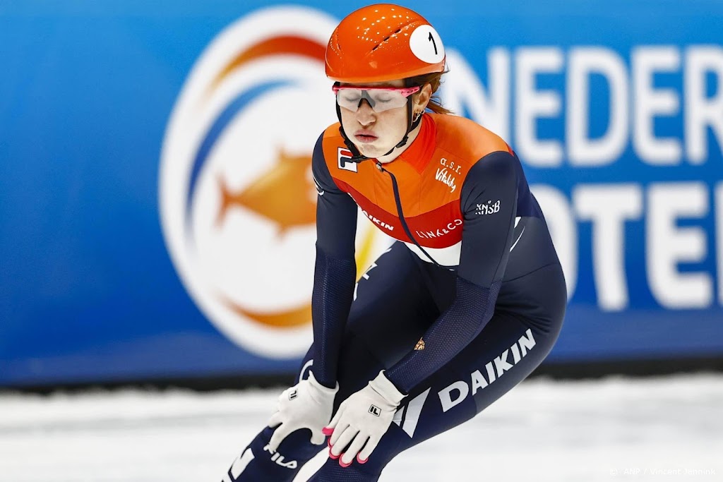 Schulting moet in Dordrecht genoegen nemen met brons 1500 meter