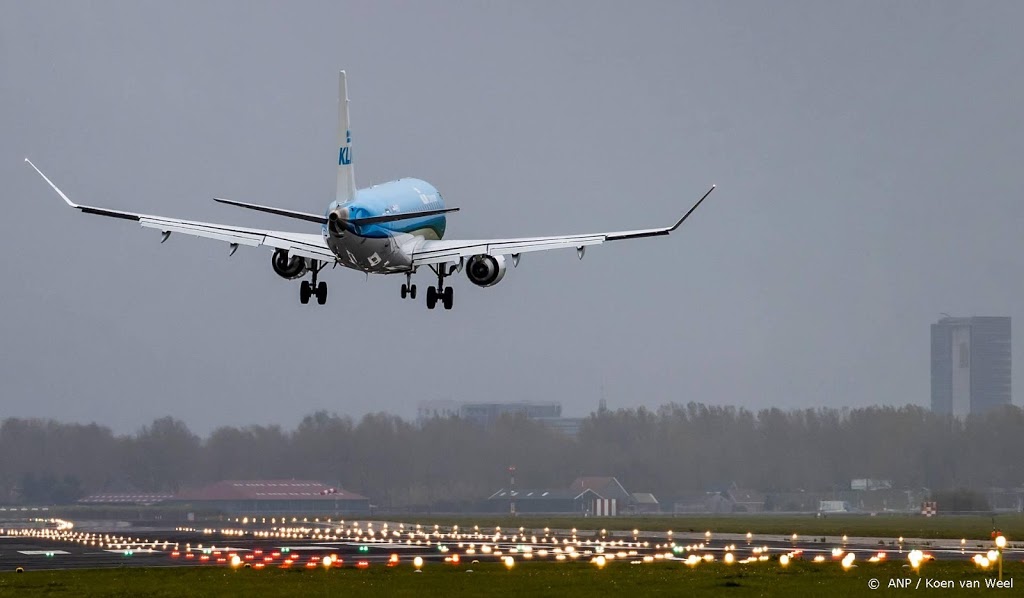 KLM schrapte 200 vluchten door reisverbod naar VK en Zuid-Afrika