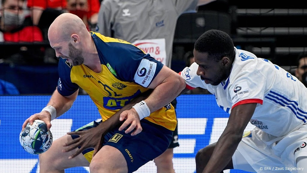 Handballers Spanje en Zweden naar finale van EK