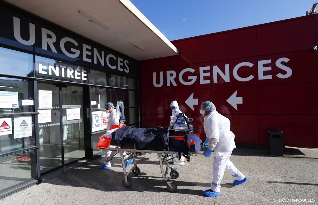 Aantal patiënten op Franse ic's neemt toe, artsen zijn bezorgd