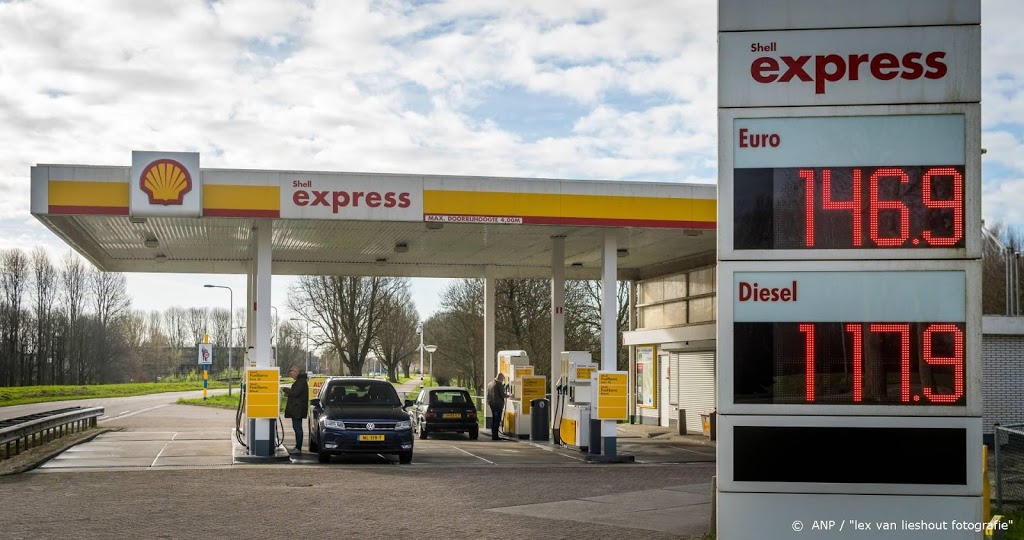 Brandstofprijs daalt verder