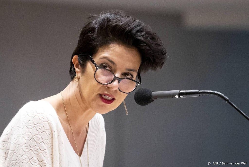 Staatssecretaris: uitzendingen Derksen 'kwetsend en vernederend'