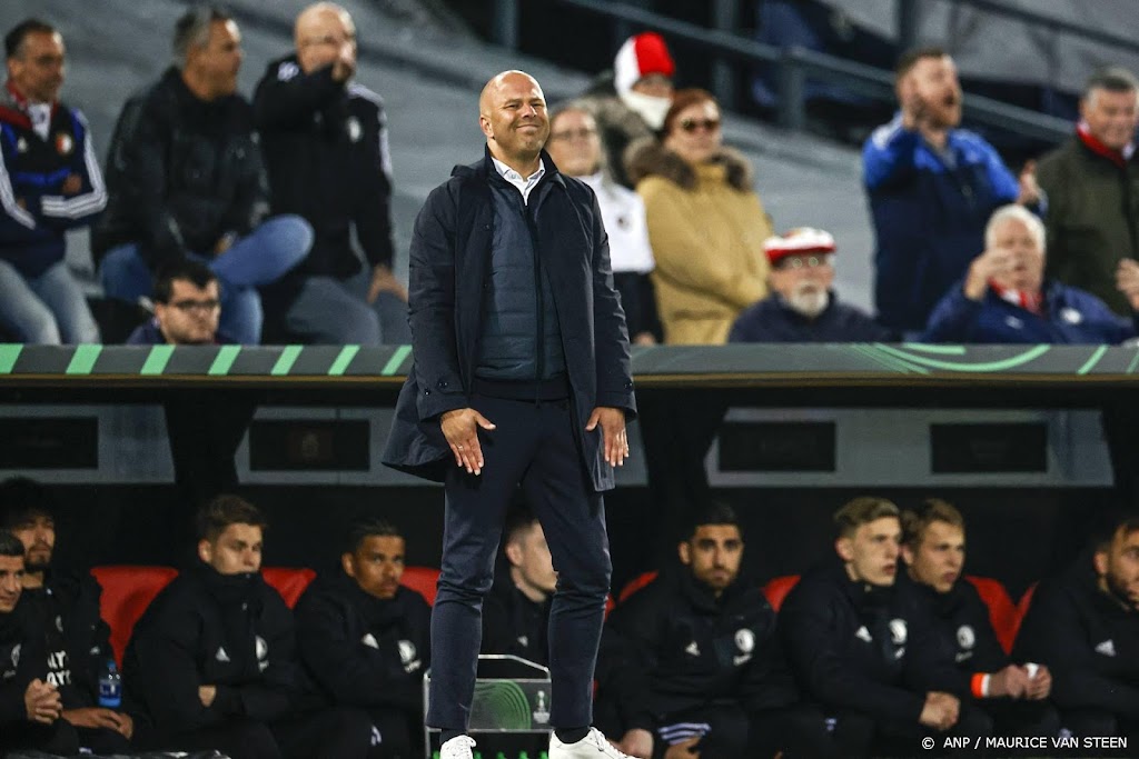Feyenoord-trainer Slot: mooie avond, ook dankzij Marseille
