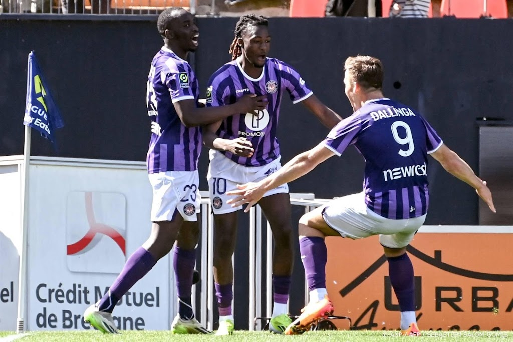 Nederlanders Dallinga en Cissoko helpen Toulouse aan zege