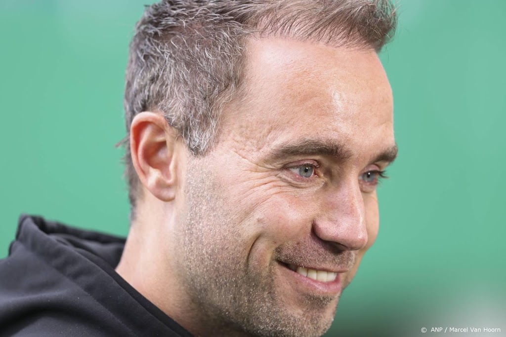 Ten Hag, Ultee, Grim, Fraser en Letsch kandidaten trainersprijs