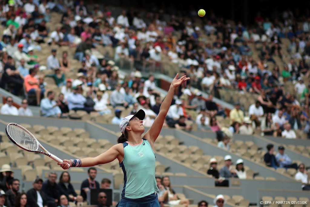 Swiatek met 31e zege op rij naar vierde ronde Roland Garros