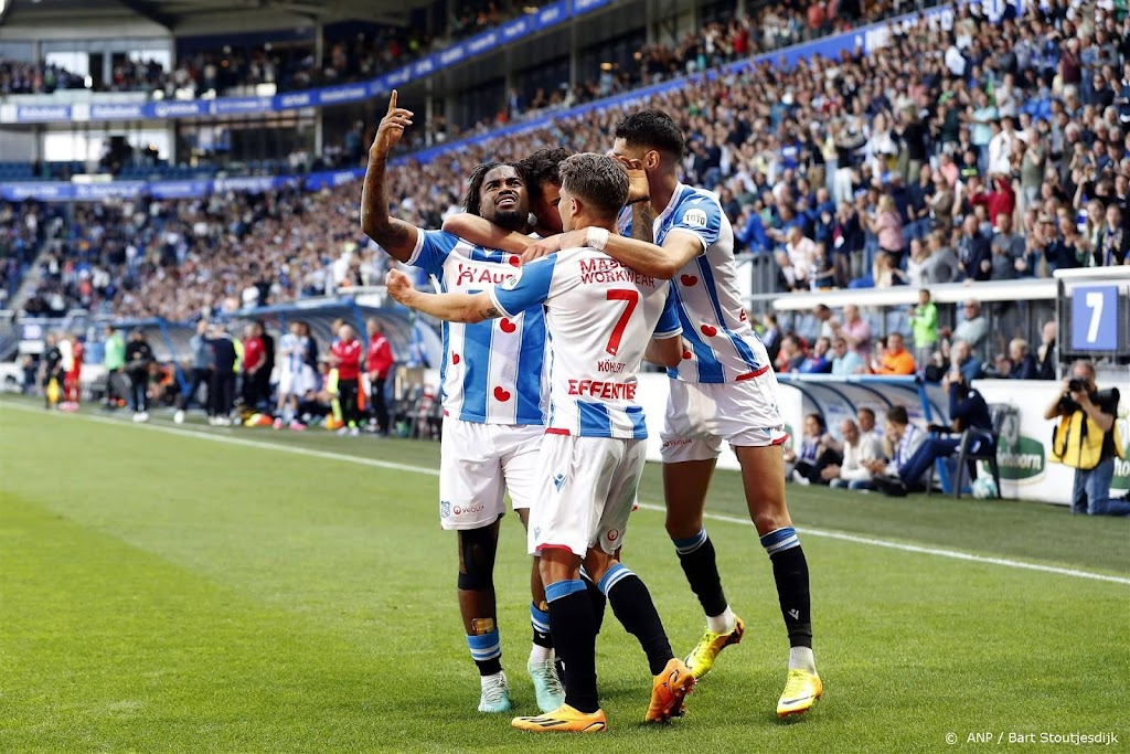 Heerenveen plaatst zich na zege op Go Ahead Eagles voor play-offs
