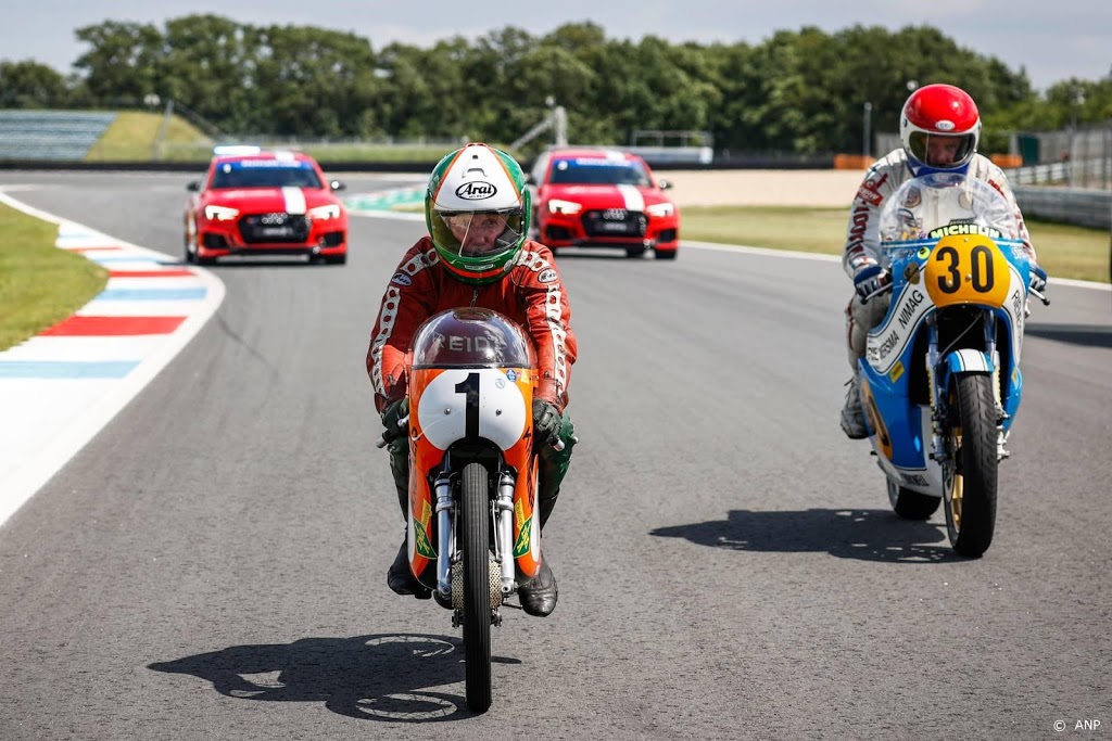 Geen TT, maar Hartog en De Vries racen over jarig circuit