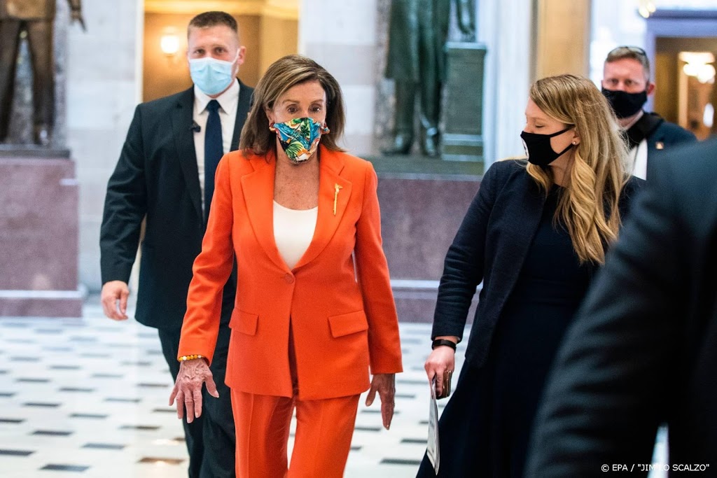 Nancy Pelosi wil mondkapjesplicht in VS