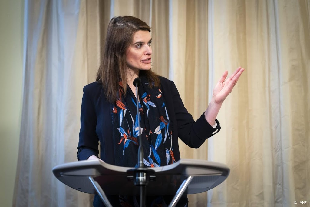 Visser: cultuurverandering nodig voor vrouwelijke cadetten