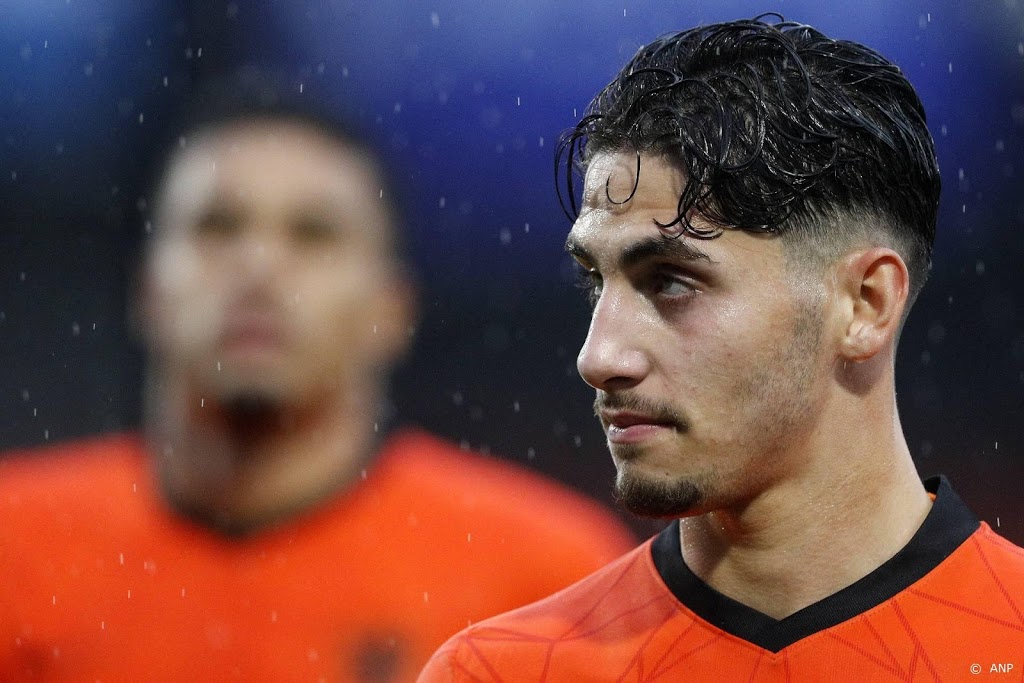 Voetballer Reis verruilt Barcelona voor Hamburger SV