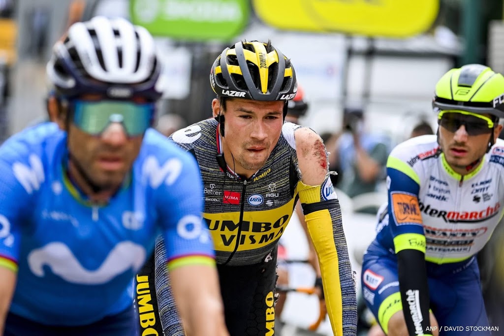Jumbo-kopman Roglic: gelukkig niets gebroken