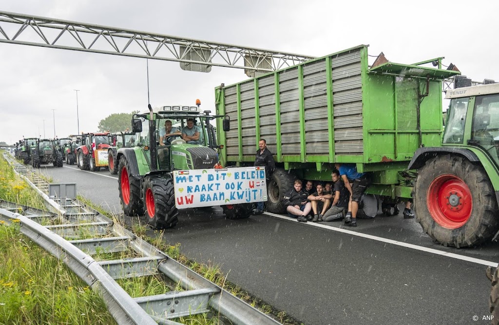 Dinsdag mogelijk opnieuw boerenacties tegen stikstofplan kabinet