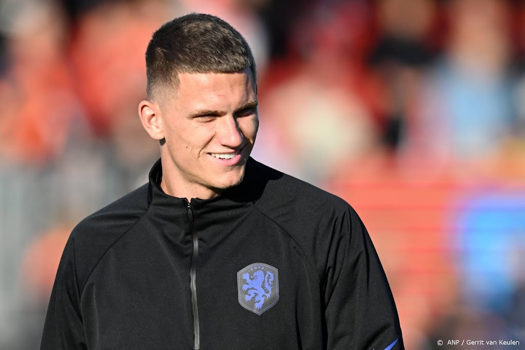 Voetballer Botman stapt over naar Newcastle United