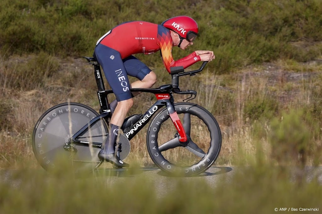 Renner Arensman drie jaar langer in dienst van topteam Ineos