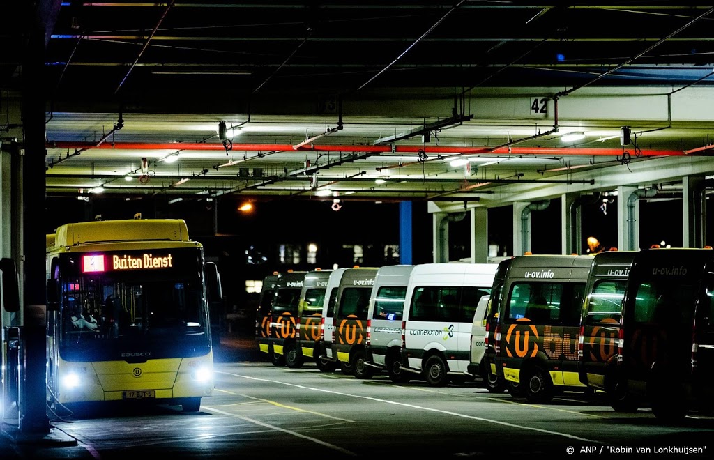 Qbuzz: minder vraag betekent minder bussen en personeel