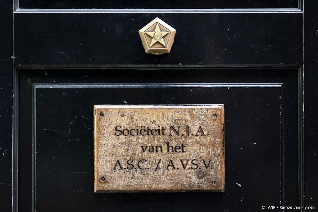 Bestuursvoorzitter A.S.C./A.V.S.V. treedt af na 'hoeren'-incident