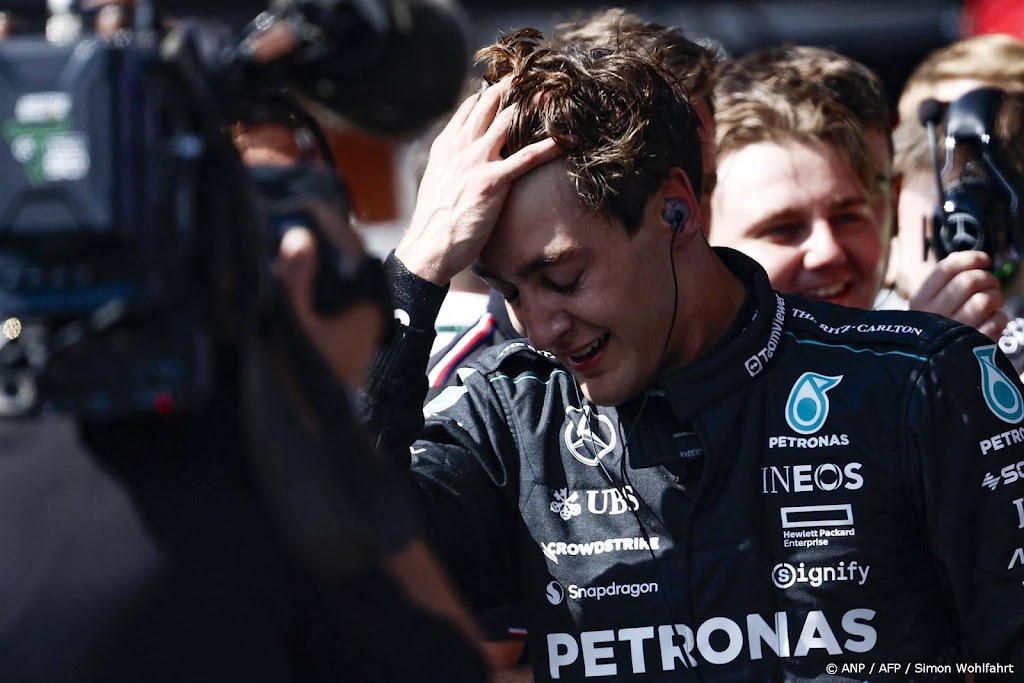 F1-coureur Russell uitzinnig na verrassende zege op Spa-circuit