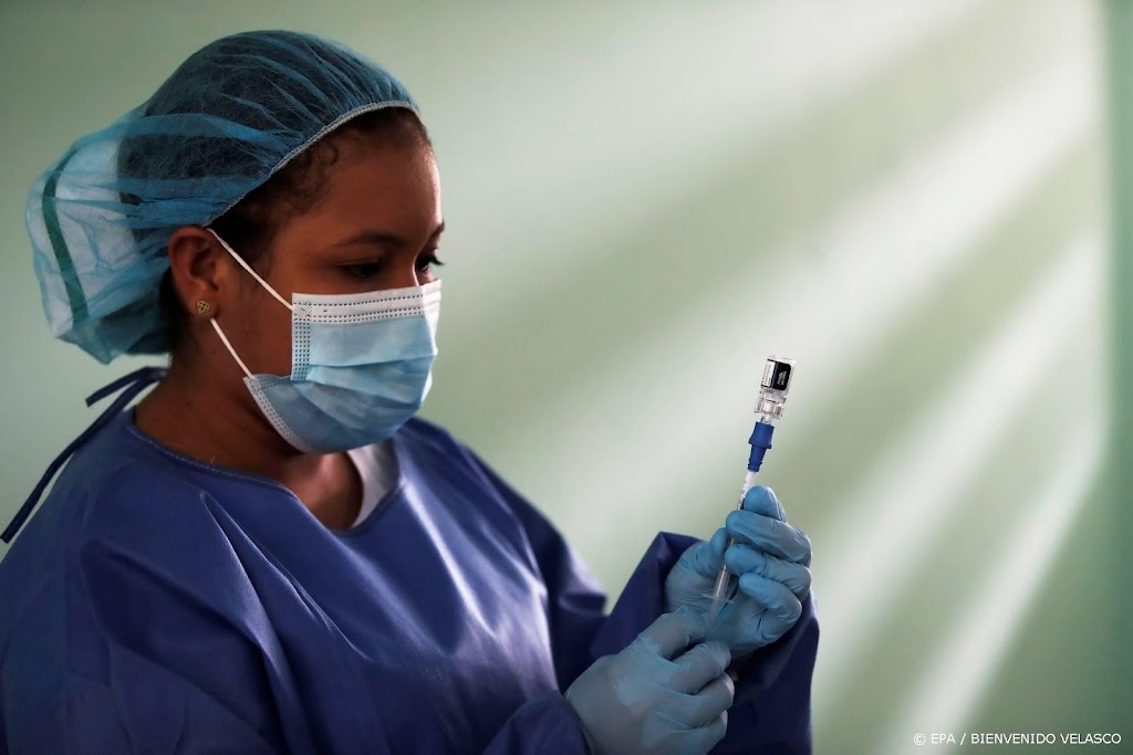 Grootste vakbond Zimbabwe naar rechter om verplichte vaccinaties