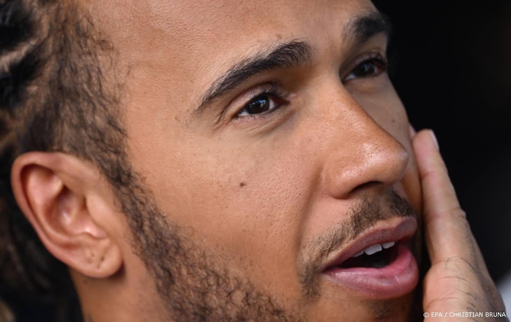 Hamilton neemt schuld op zich voor botsing met Alonso