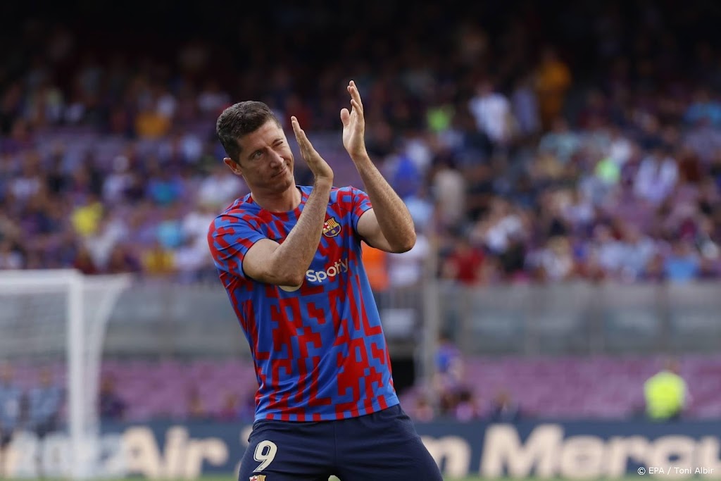 Lewandowski leidt Barcelona naar tweede zege
