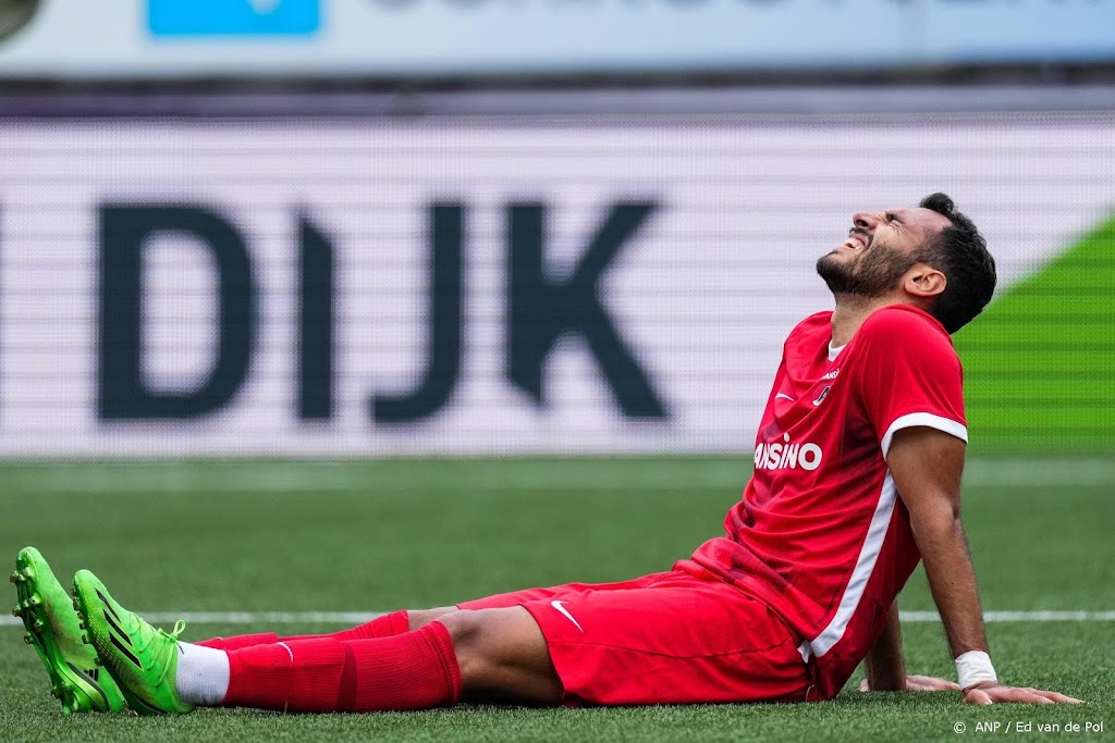 AZ-trainer Jansen vreest voor enkelblessure Pavlidis