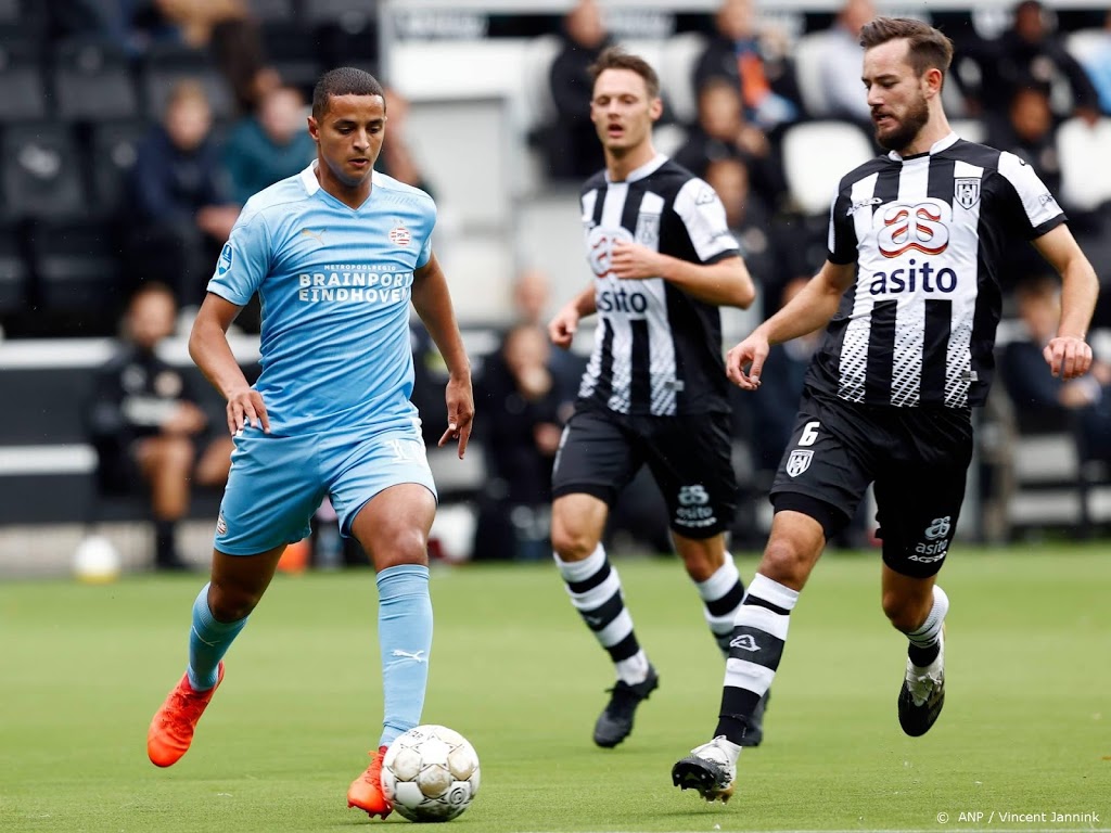 Ihattaren bezorgt Schmidt in eerste maanden hoofdbrekens bij PSV